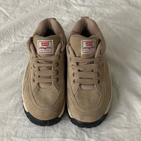 levis platform sneakers